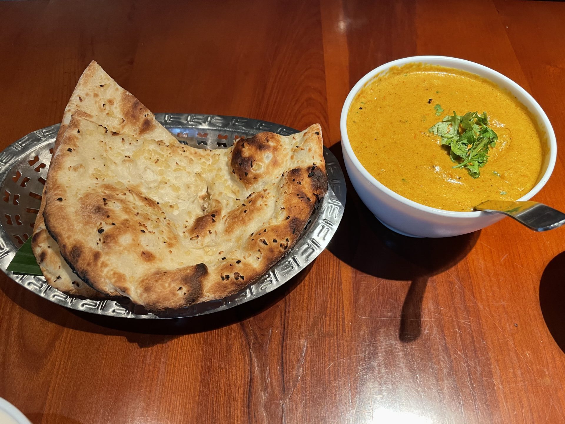 ベトナム　ホーチミン市　レタントン　インド料理　Tandoor カレー＆ナン